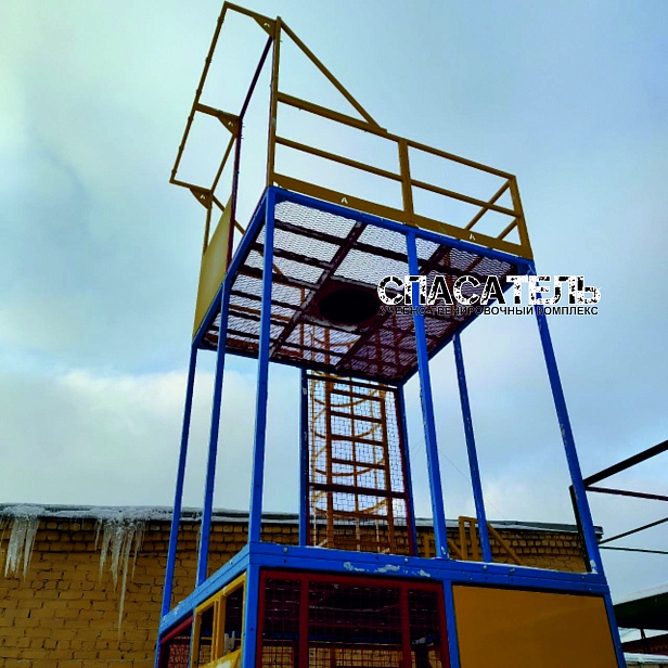 г. Березники.ООО "Сода-хлорат" проводит тренировки на учебном полигоне "СПАСАТЕЛЬ - ПС15-02-5-02" для повышения уровня безопасности при работе на высоте г. Березники.ООО "Сода-хлорат" проводит тренировки на учебном полигоне "СПАСАТЕЛЬ - ПС15-02-5-02" для повышения уровня безопасности при работе на высоте